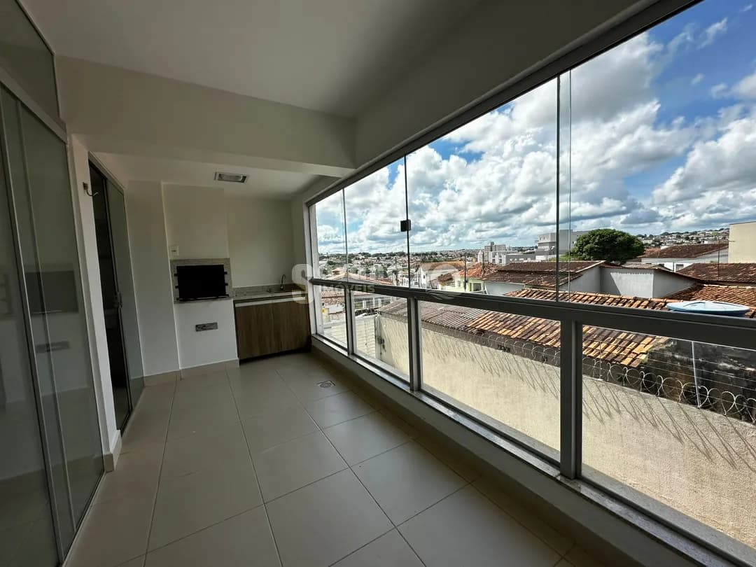 Apartamento à venda no bairro Condomínio Ipê Cataluña